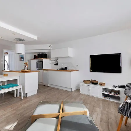 Appartement De La - 100m *